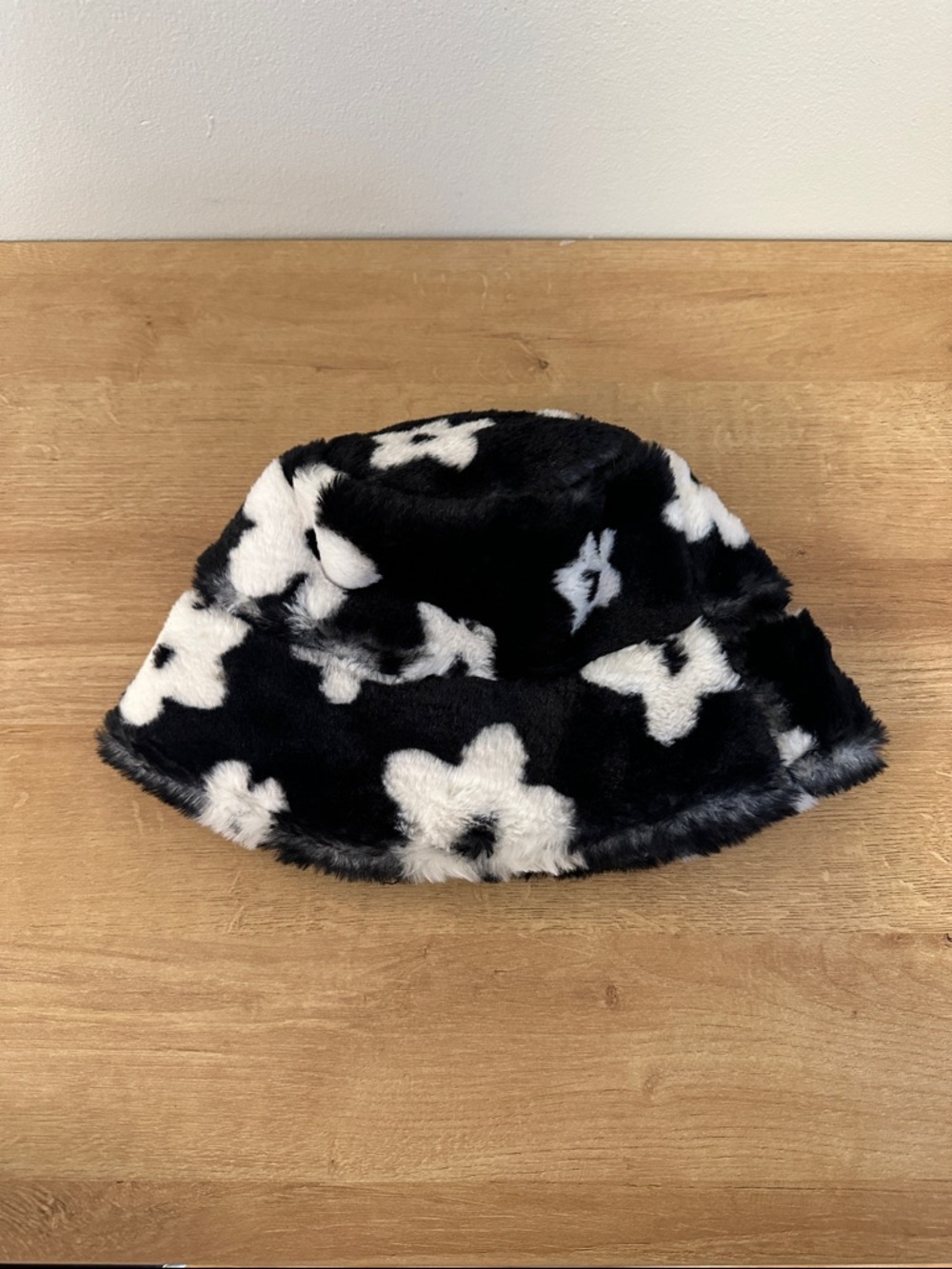 NEW Lolita Jade Faux Fur Floral Bucket Hat